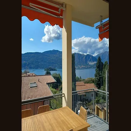 In A Prime Location On Maggiore Verbania